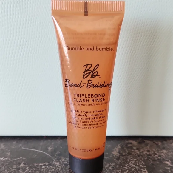 Bumble and Bumble Bond-Building Triplebond Flash Rinse. - Picture 5 of 6